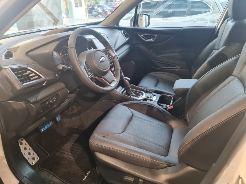 Subaru Forester 2.0 i-L 2024