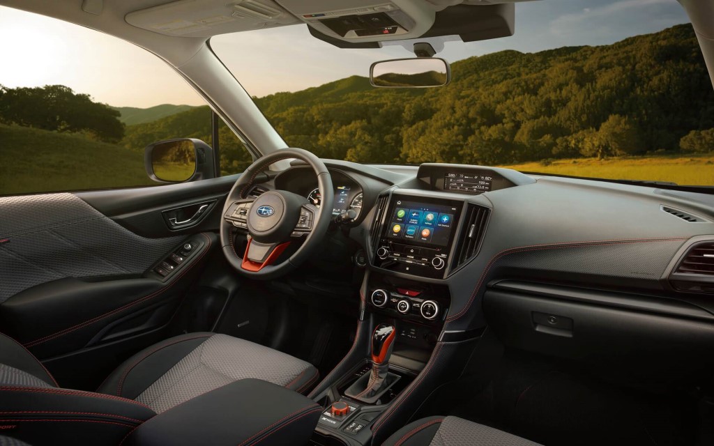 Subaru Forester 2.0 i-L 2024