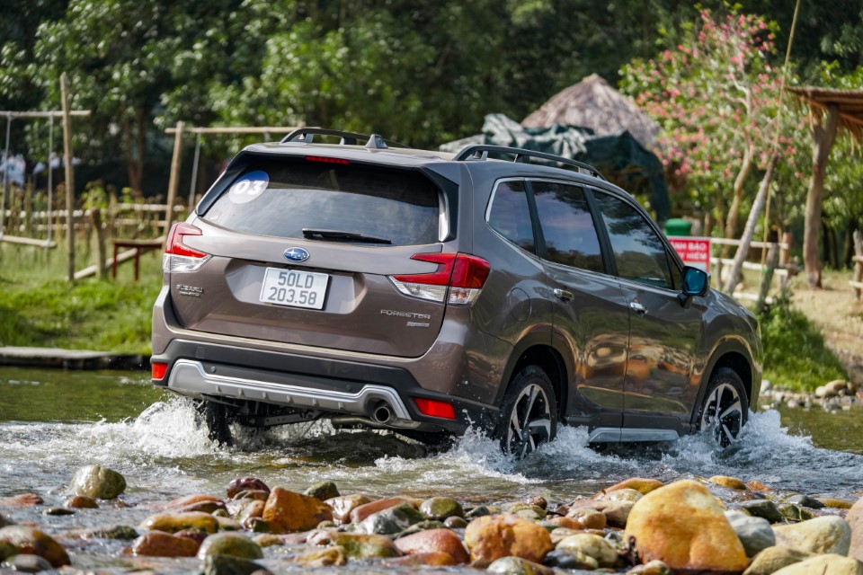 Subaru Forester 2.0 i-L 2024