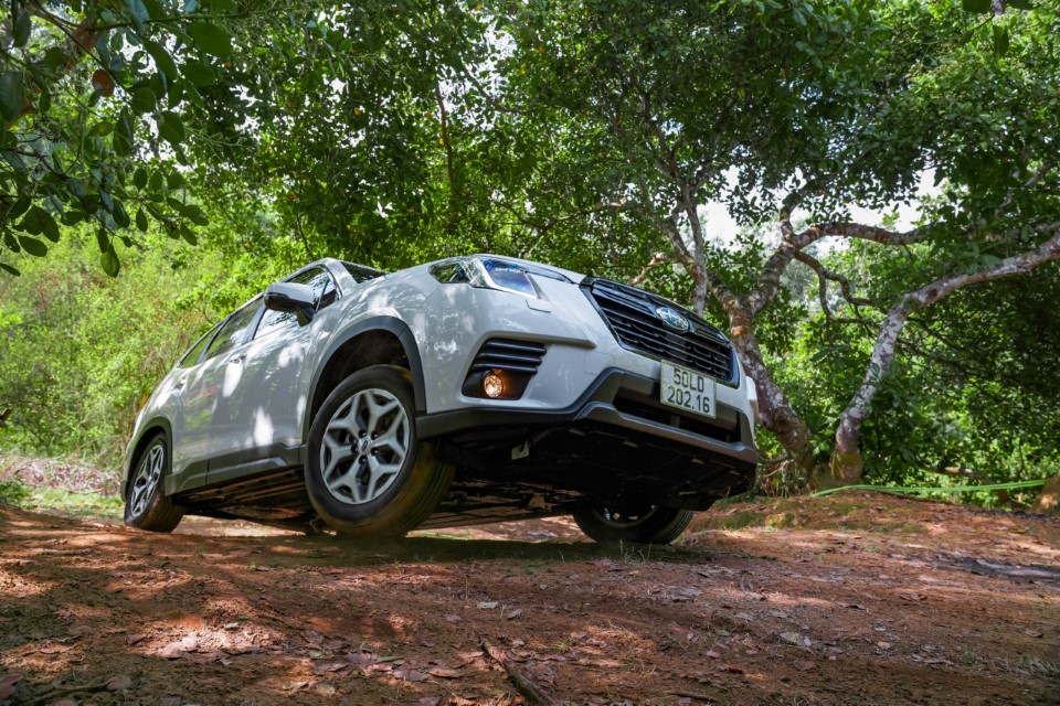 Subaru Forester 2.0 i-L 2024